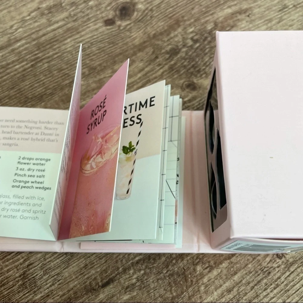 Yes Way Rosé Mini Kit : Wine Charms